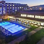 Hotel Crystal & 5*