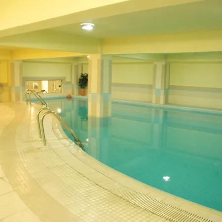 Hotel Crystal & Kaymaklı