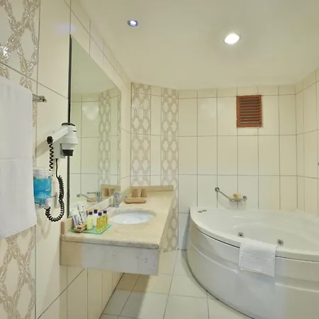 Crystal Hotel&spa 5* Kaymaklı