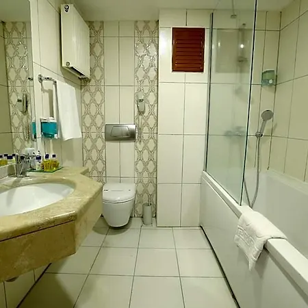 Crystal & Отель 5*