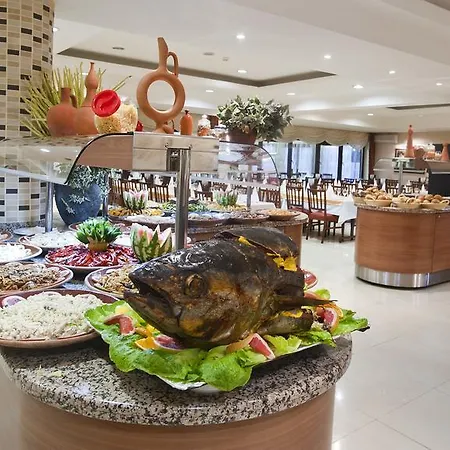 Hotel Crystal &