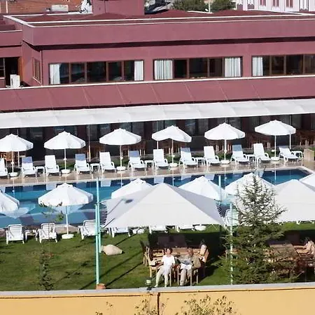 Hotel Crystal & 5*
