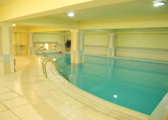 Crystal & 5* Kaymaklı